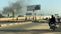 Sudan'da göstericiler sivil yönetime geçiş için sokaklara indi (2)