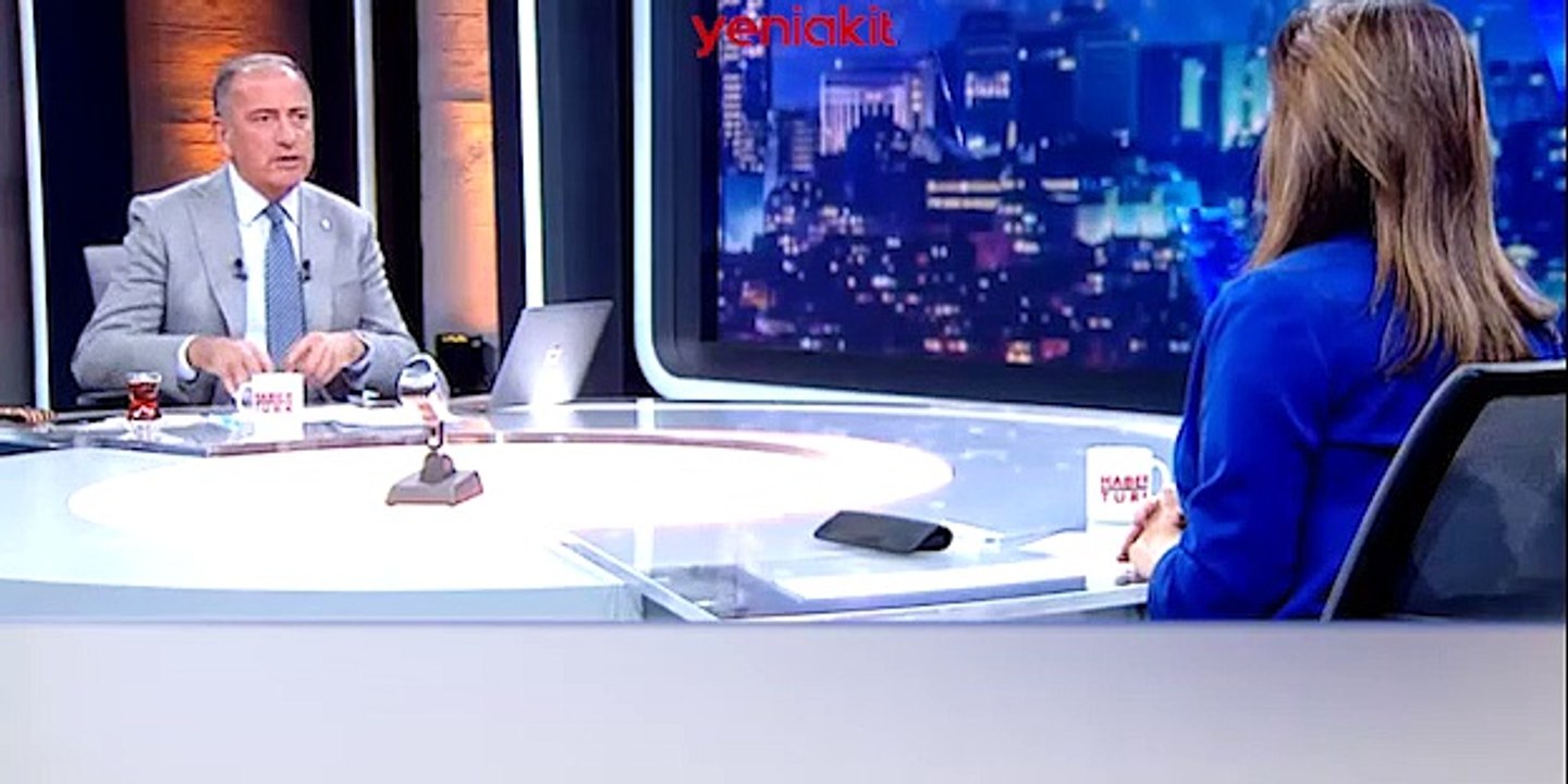 Başörtüsü yasakçısı baro başkanı hak ihlallerini anlattı! Hak ihlalini baro yaparsa ne yapacağız?