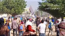 مقتل متظاهر سوداني في يوم شهد تظاهرات حاشدة في ذكرى الانقلاب