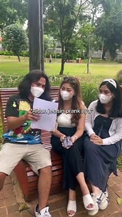 "Prank Bareng Stranger" gaada yg mau sama gue :(