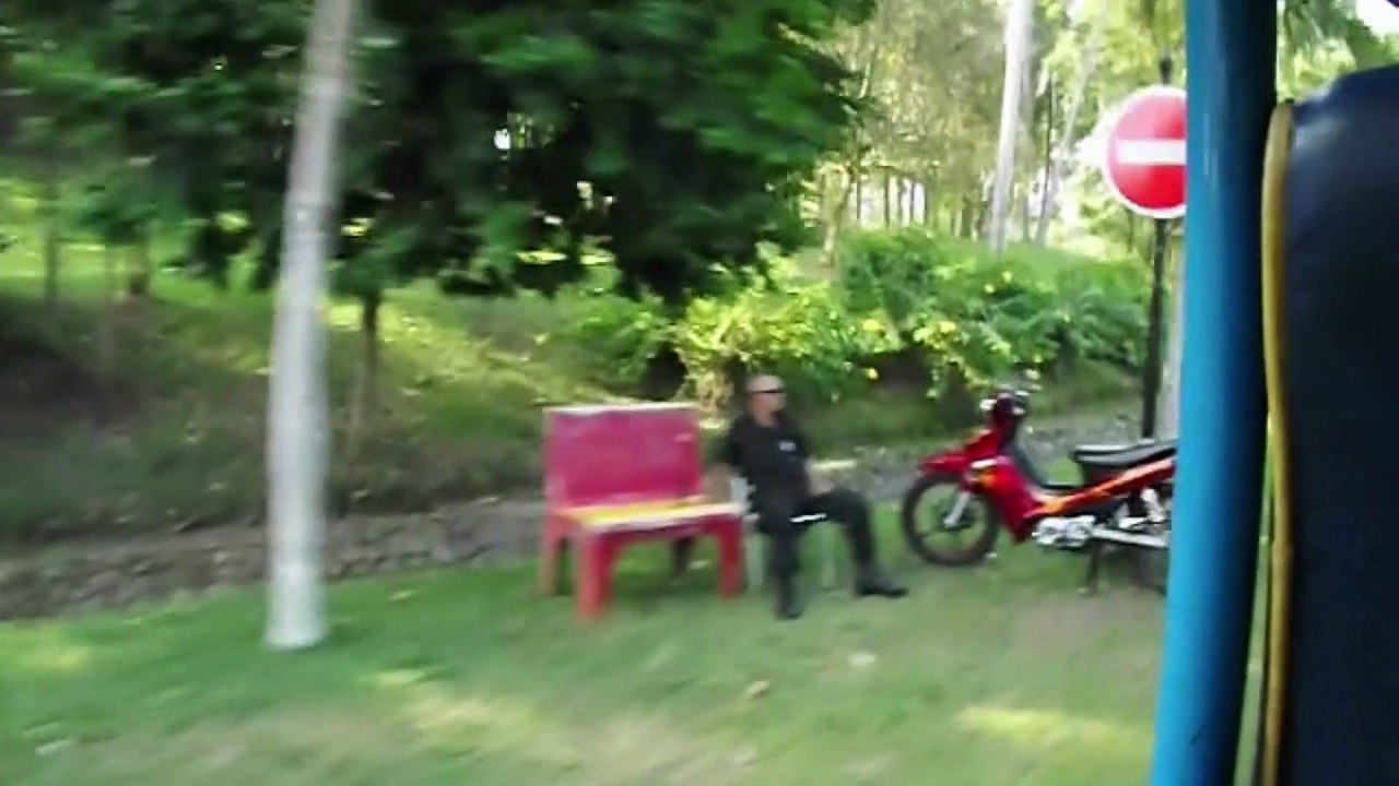 Liburan keluarga di Borobudur