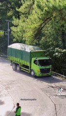 Tikungan sitinjau lauik