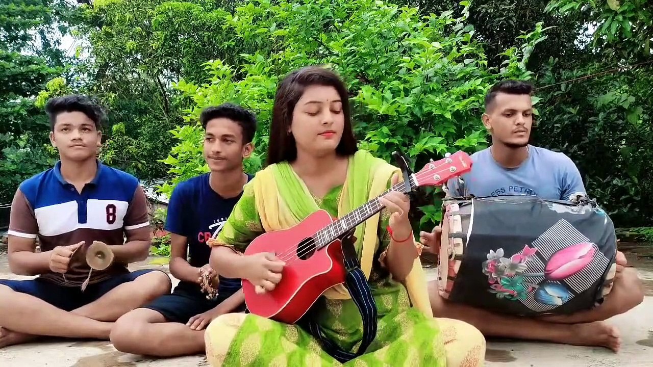 ফুল গাছটি লাগাইছিলাম ধুলা মাটি দিয়া রে