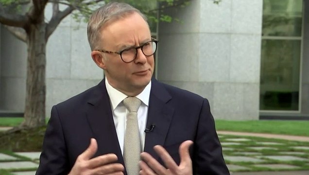 Govt defends lack of direct payments to ease living costs in budget