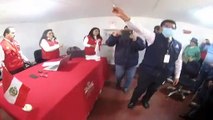 Definen alcalde al lanzar una moneda al aire en Perú