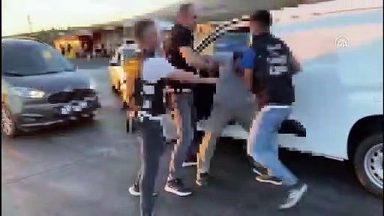 İzmir'de uyuşturucu operasyonunda 7 şüpheli tutuklandı