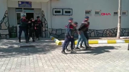 Son Dakika | MİT DESTEKLİ OPERASYONDA KAÇAK GÖÇMENLERLE YAKALANAN 11 ORGANİZATÖR SERBEST
