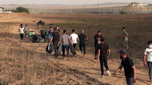 Protesta palestinese al confine di Gaza. Amnesty: Crimini di guerra