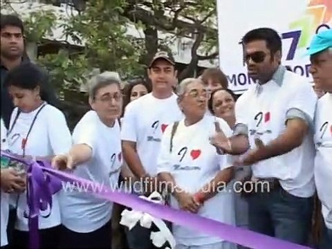 Aamir Khan, Zayed Khan, Om Puri and Sunil Shetty at Besant Montessori School - Montessori For Peace!