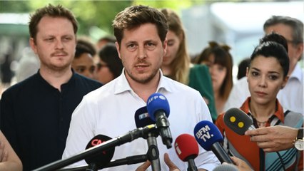 GALA VIDÉO - Affaire Julien Bayou : son ex-compagne brise le silence et fait de troublantes révélations