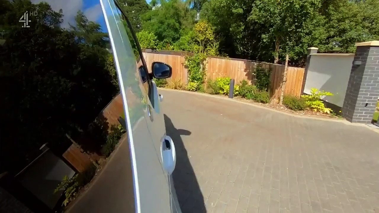 Celebrity Hunted - Se3 - Ep02 HD Watch HD Deutsch