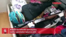 Tefecilik operasyonu! Oyulan ajandadan tabanca çıktı