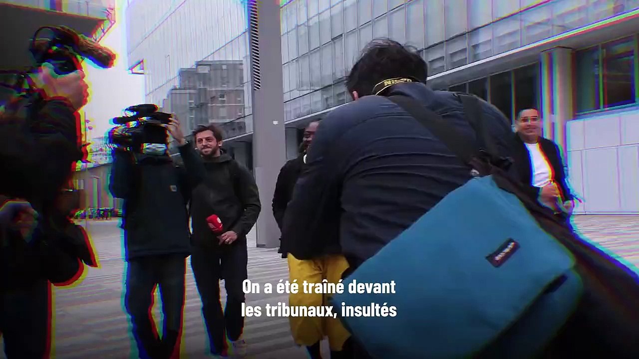 Les journalistes de l’hebdomadaire "Valeurs Actuelles" lancent dans une vidéo un appel: "On veut notre affaiblissement, notre renoncement, notre mort !" - Regardez