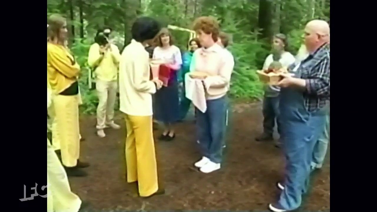 Documentary Now! - Se3 - Ep01 - Batshit Valley (1) HD Watch HD Deutsch