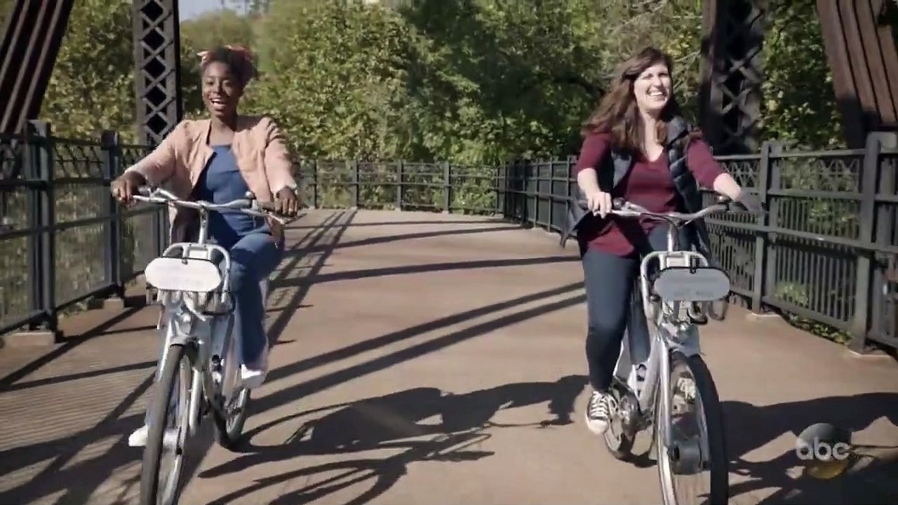 Downward Dog - Se1 - Ep06 - Old HD Watch HD Deutsch