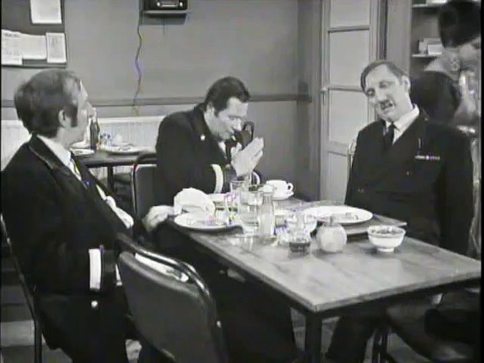 On The Buses - S01 - E06 - The Canteen