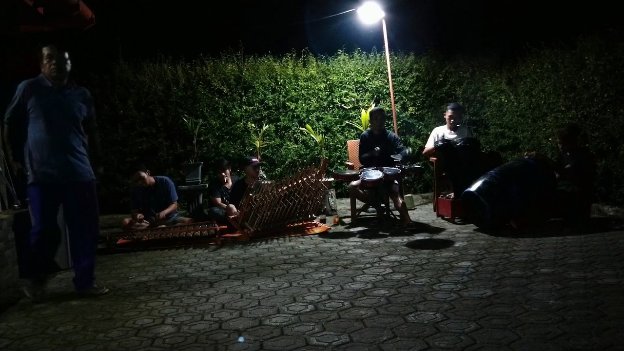Kenthong, || sido rondo