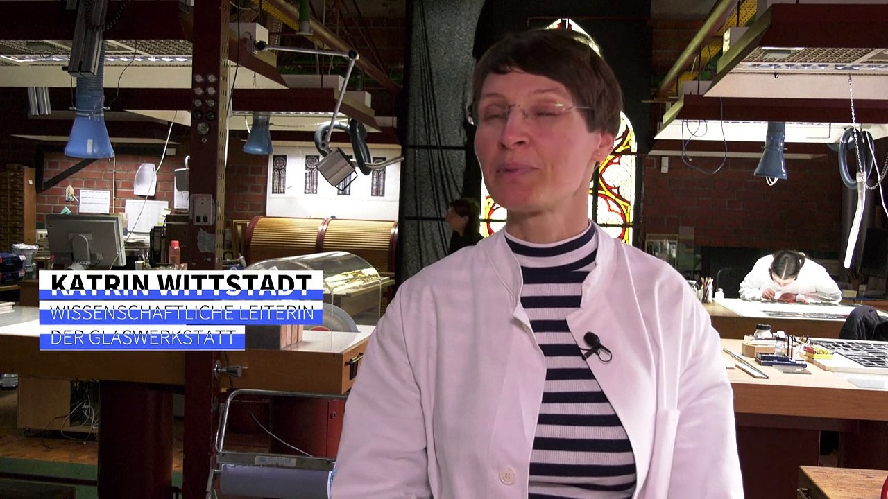 Vier Fenster von Notre-Dame werden in Köln restauriert