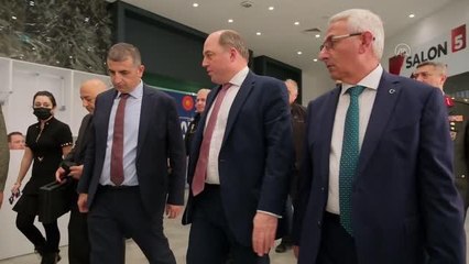 İngiltere Savunma Bakanı Wallace'tan Türk İHA'larına övgü