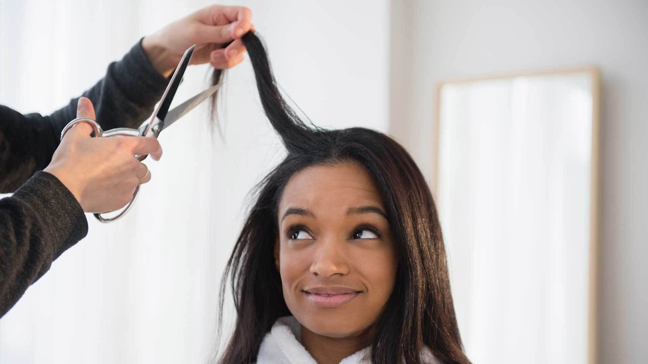 Vorm Friseurbesuch: Zu diesen 4 Tipps raten alle Experten