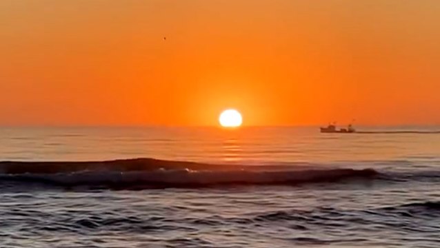 US sunrises greet Halloween morning