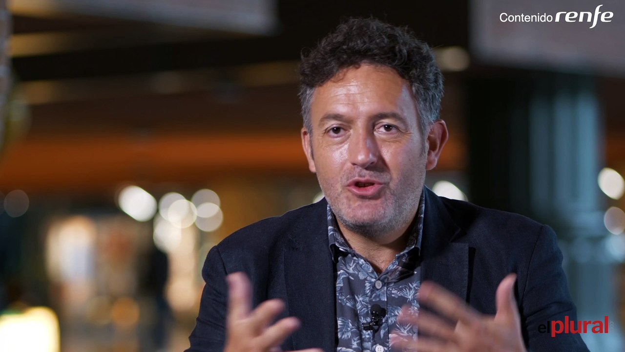 ENTREVISTA COMPLETA - Mikel Santiago