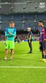 Los jugadores del Barça agradecen a la Grada de Animación por su apoyo / FCB
