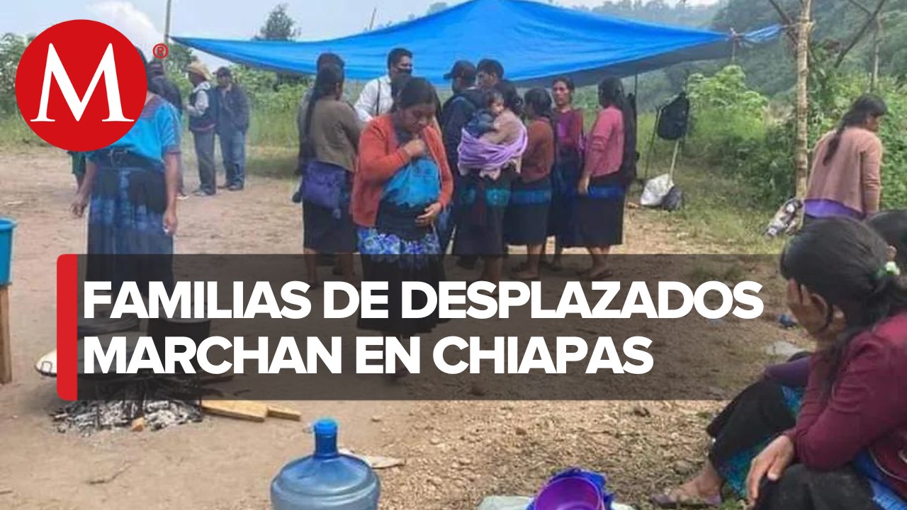 Familias desplazadas de Chenalhó marchan para exigir justicia y desarmar a los grupos paramilitares