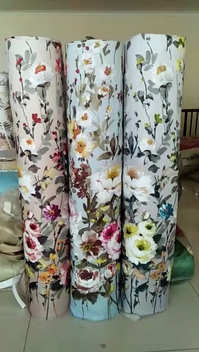 Moatif tiga ll warna