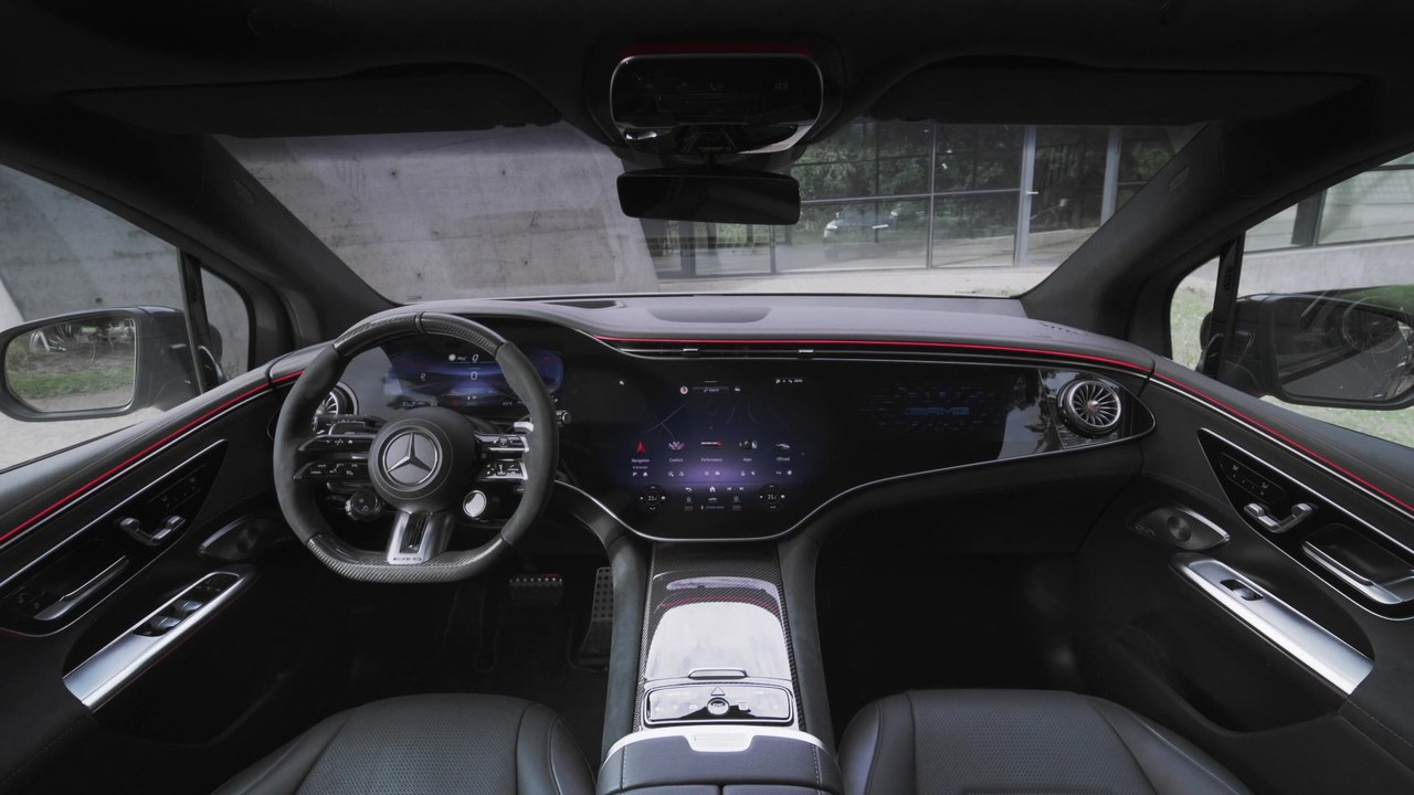Der neue Mercedes-AMG EQE SUV - Interieur-Design mit besonders sportlicher Note