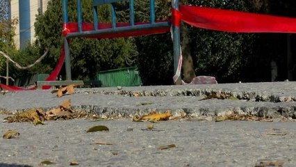 AVCILAR'DA KORKUTAN ÇATLAKLAR