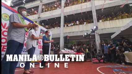 Sen. Alan Peter Cayetano celebrates his birthday at the Taguig City Jail