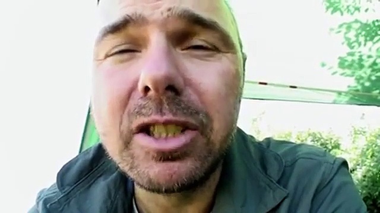 An Idiot Abroad - Se2 - Ep02 HD Watch HD Deutsch