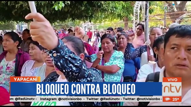 Yapacaní bloqueada por sectores sociales afines al MAS y transportistas que están en contra del paro indefinido.