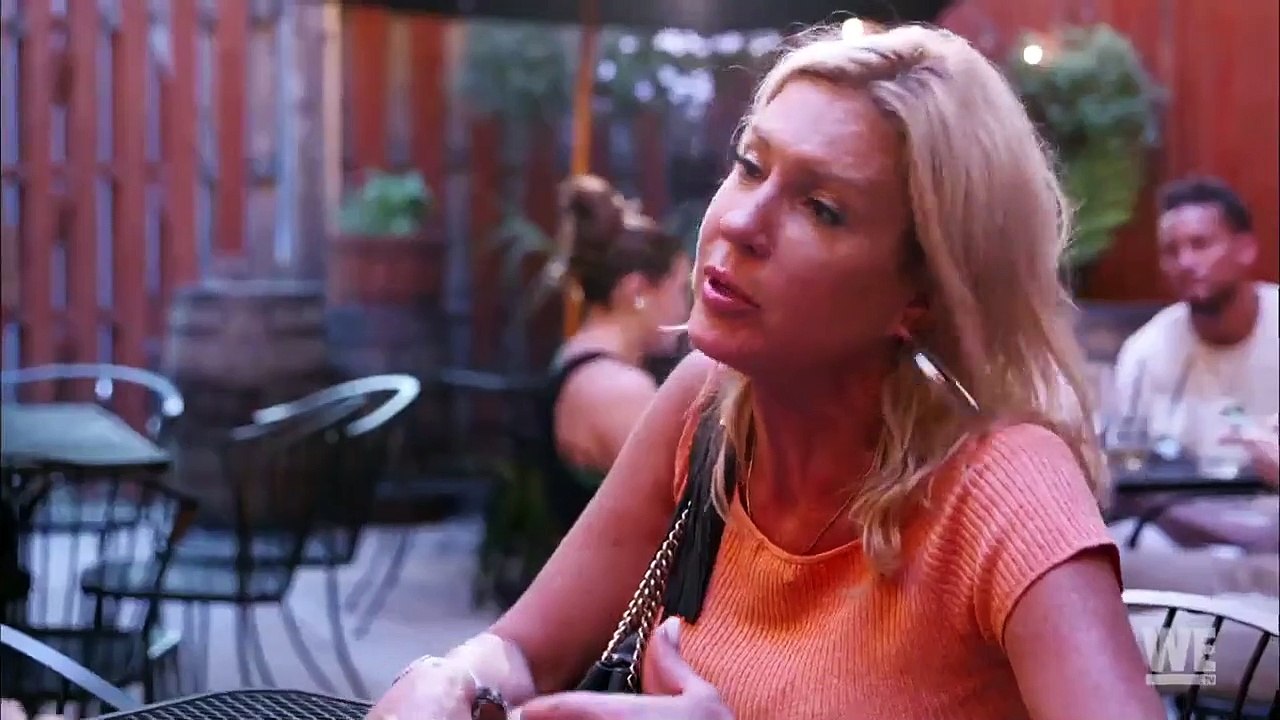 Love Blows - Se1 - Ep02 - Patti Goes Nuclear HD Watch HD Deutsch