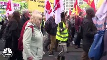 موجة من الإضرابات تجتاح أوروبا بسبب غلاء المعيشة