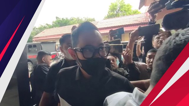 Terkait Tragedi Kanjuruhan, Presiden Arema FC dan Direktur PT LIB Jalani Pemeriksaan di Polda Jatim