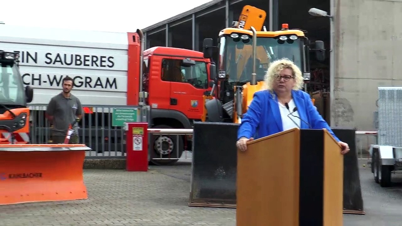 Deutsch Wagram Nationalfeiertagsfeier und Stadtgespräche