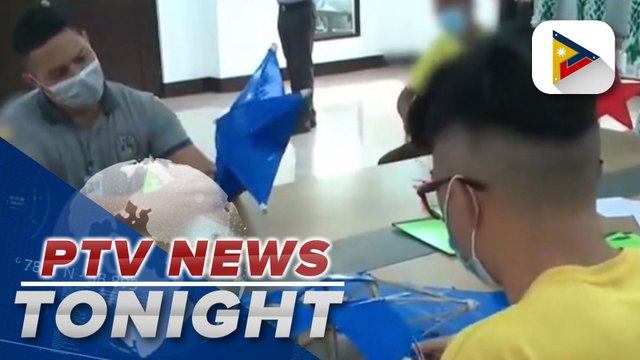 PDL detained in Manila City Jail earns by making lanterns made of bamboo, other materials