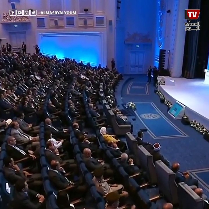 #السيسي: «أنا في ضهري ربنا.. اللي يقدر على ربنا يتفضل»