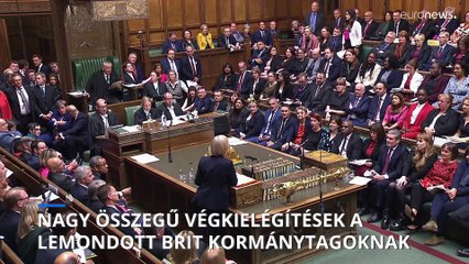 Nagy összegű végkielégítés a lemondott brit kormánytagoknak