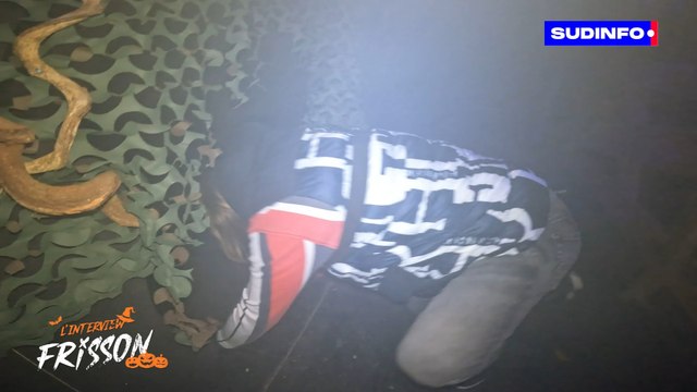 Claude, de l'amour est dans le pré dans une maison hantée: Cool, relax et détendu