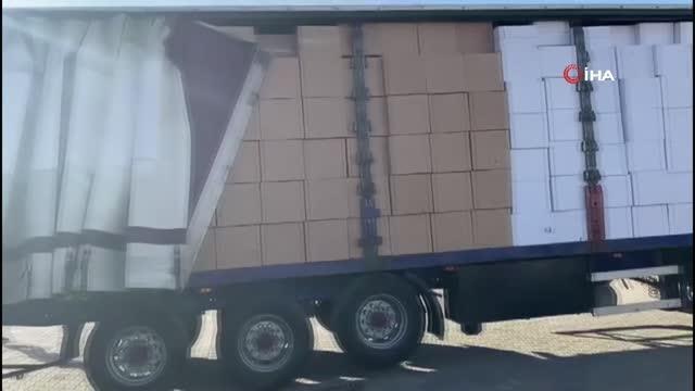 Uşak'ta 5 milyon TL değerinde kaçak 28 milyon makaron ele geçirildi