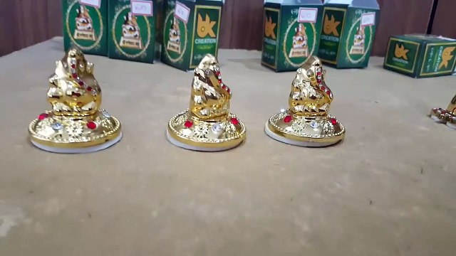Unbxoing and review of GOLD PLATED SMALL GANESHA IDOL FOR HOME OR CAR DASH BOARD and gift
