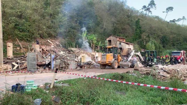 Esplosione di una palazzina a Lucca, morto anche l'uomo disperso