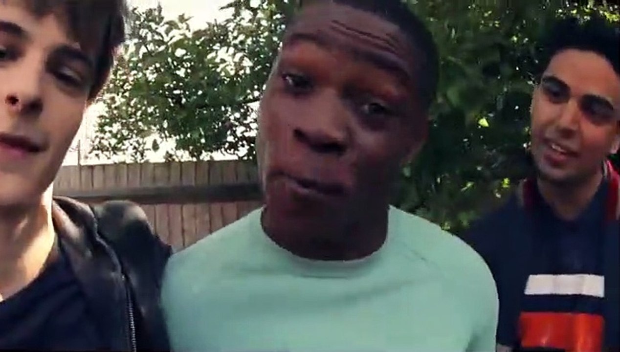 PrankMe - Se1 - Ep03 - PRANKME GOES LIVE!! - EPIC PRANKS MAKE KIDS CRY HD Watch HD Deutsch