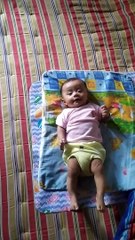 lagi asik main katanya