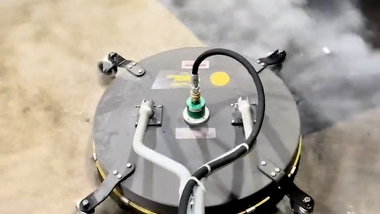 How gas stations are cleaned