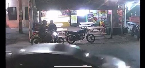 Captan asalto en la primera entrada de la Colonia Kennedy, ladrón atacó a las víctimas