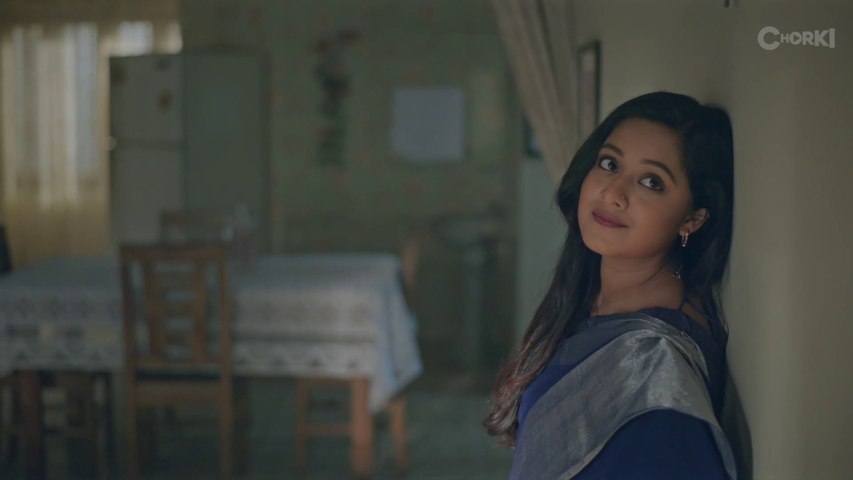 Filmlarda yalangoch ruslarni tomosha qiling